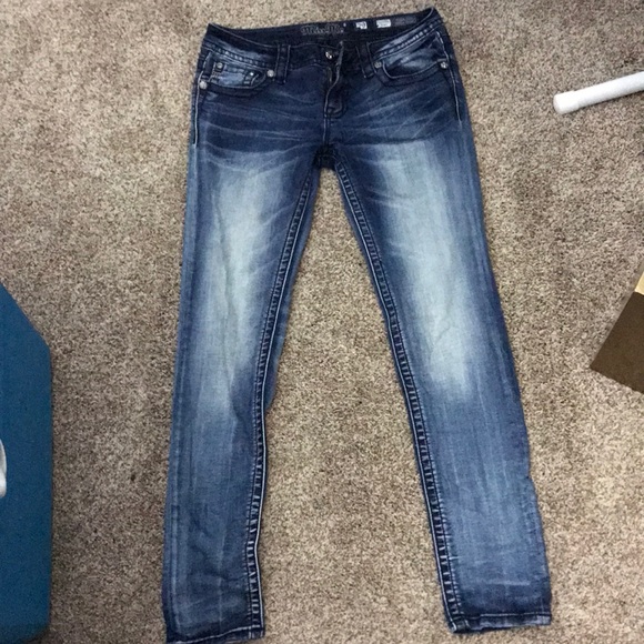 Miss Meeeeee 😍 - Picture 2 of 3